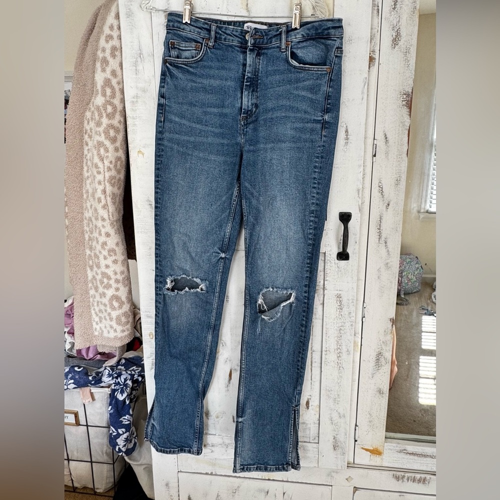 Zara blue jeans
